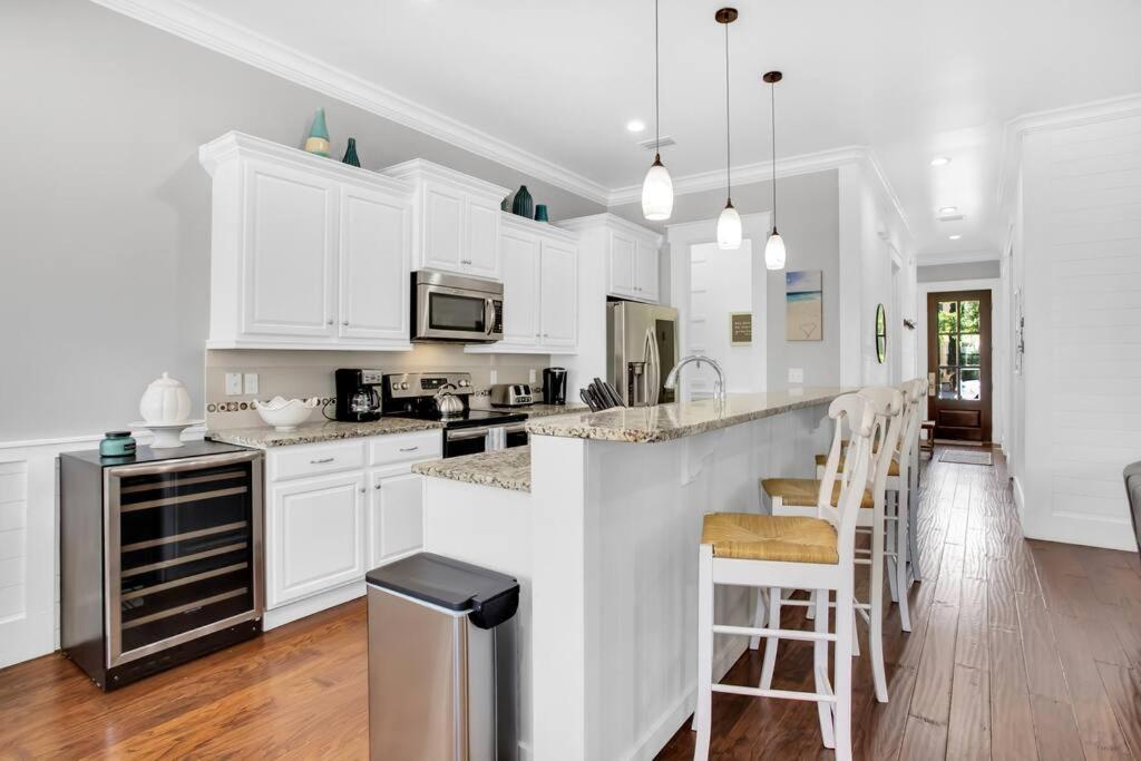 Large 4 Bedroom With Bunk Room And 2 Golf Carts! デスティン エクステリア 写真