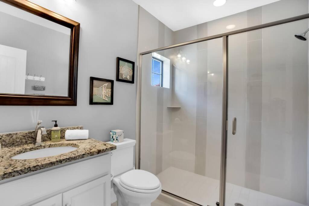 Large 4 Bedroom With Bunk Room And 2 Golf Carts! デスティン エクステリア 写真